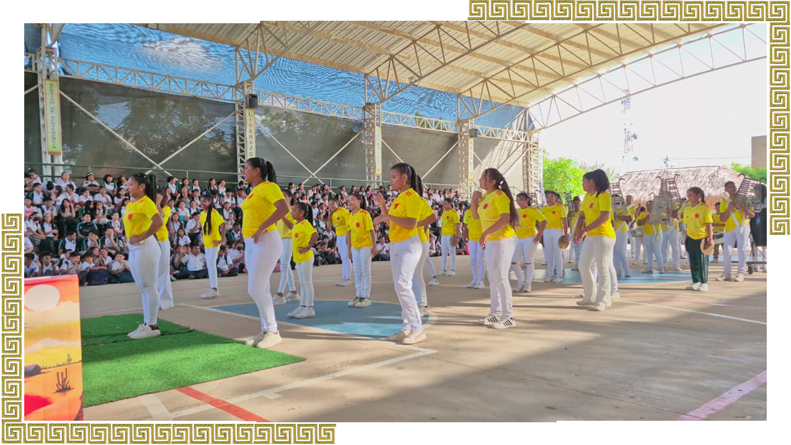 Acto cívico en homenaje a los 91 años de Uribia fortalece la identidad cultural en la Escuela Normal Superior Indígena de Uribia
